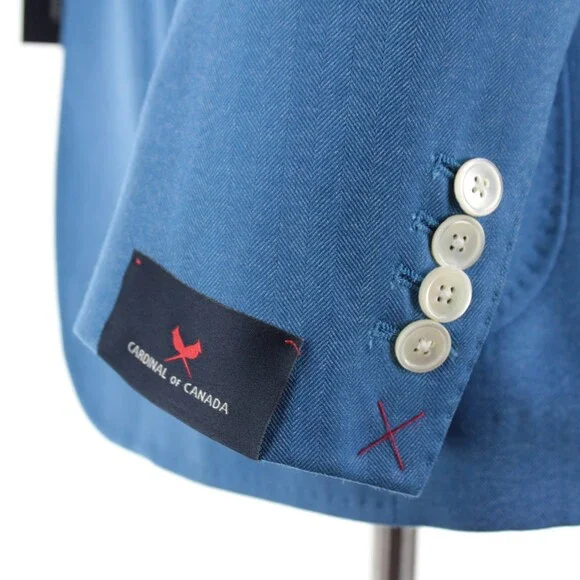 Cardinal of Canada NWT Wool / Silk Sport Coat Size 38R US In Blue Herringbone